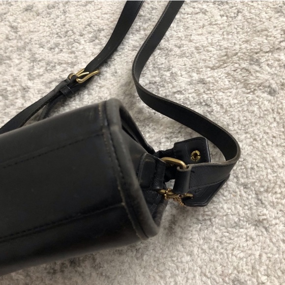 Vintage Coach Black Rectangle Soft Leather Purse Shoulder Bag w/Serial Number - Picture 11 of 16
